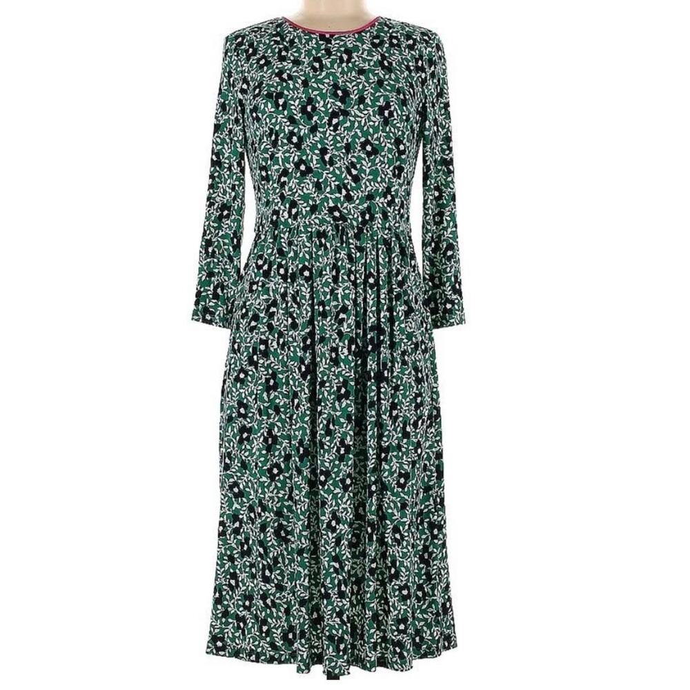 Eliza J Green Floral Pleated Dress size 8
